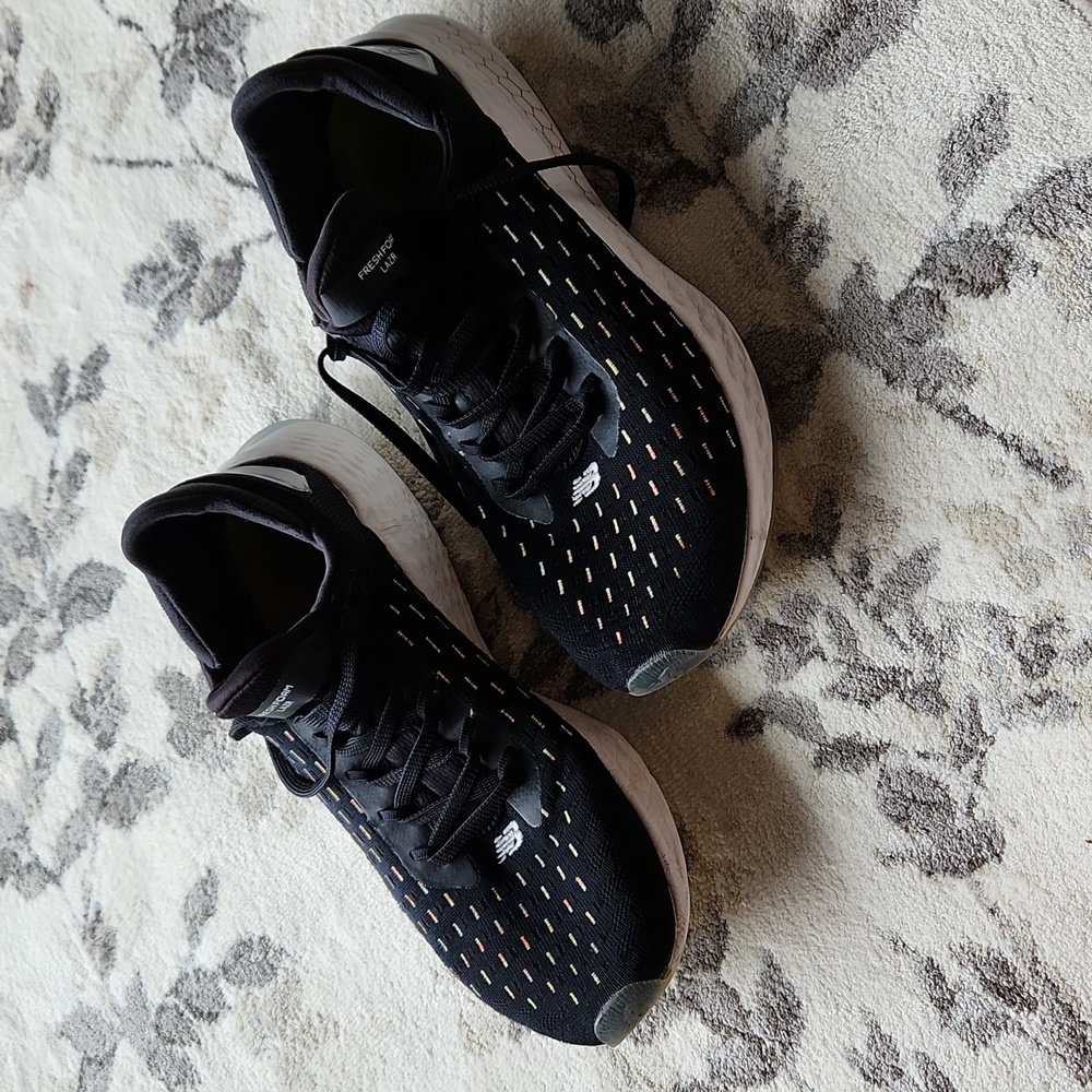 new balance black mens running shoes 10.5